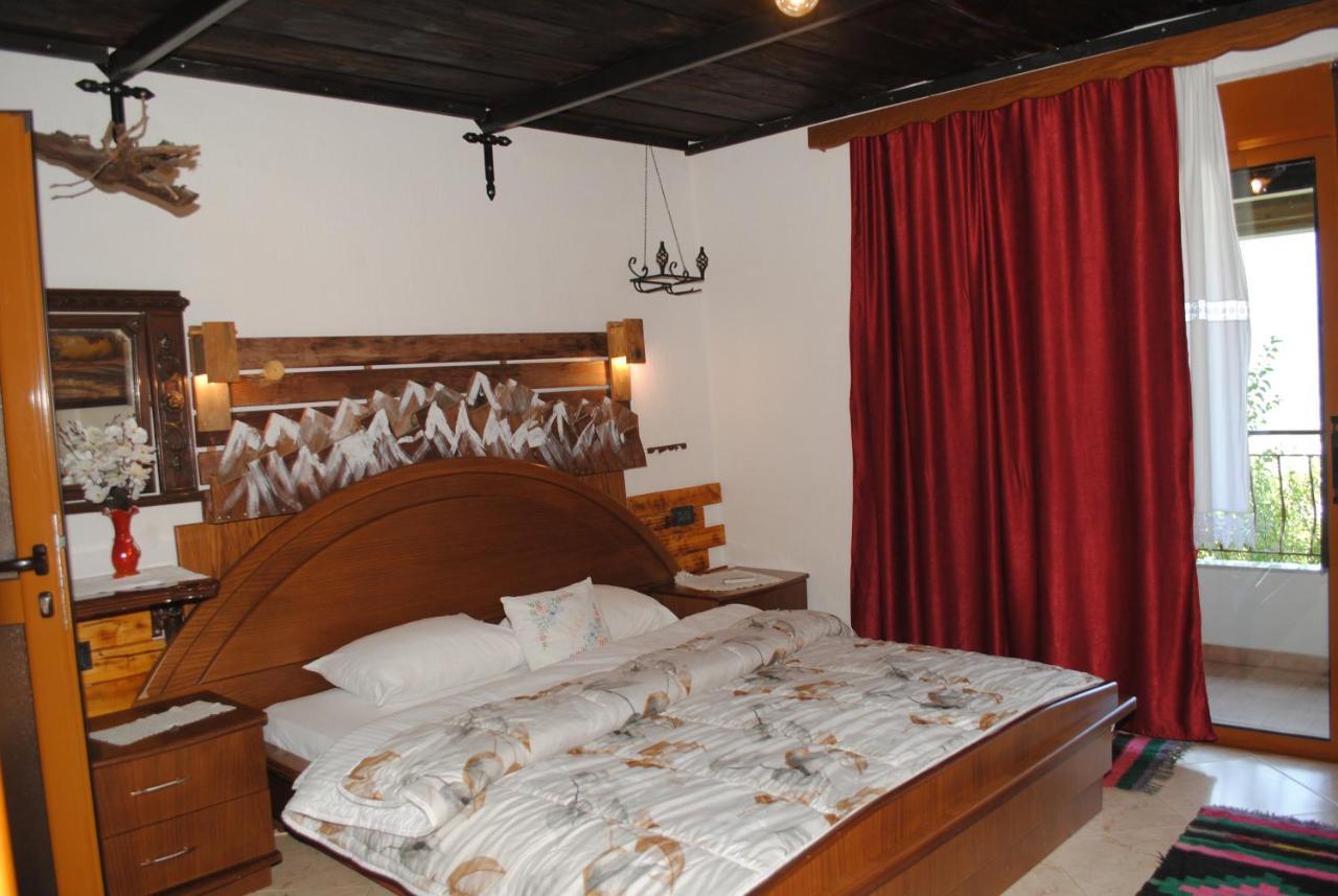 Guesthouse Mele Gjirokastër Buitenkant foto