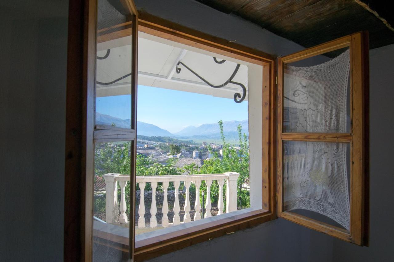 Guesthouse Mele Gjirokastër Buitenkant foto