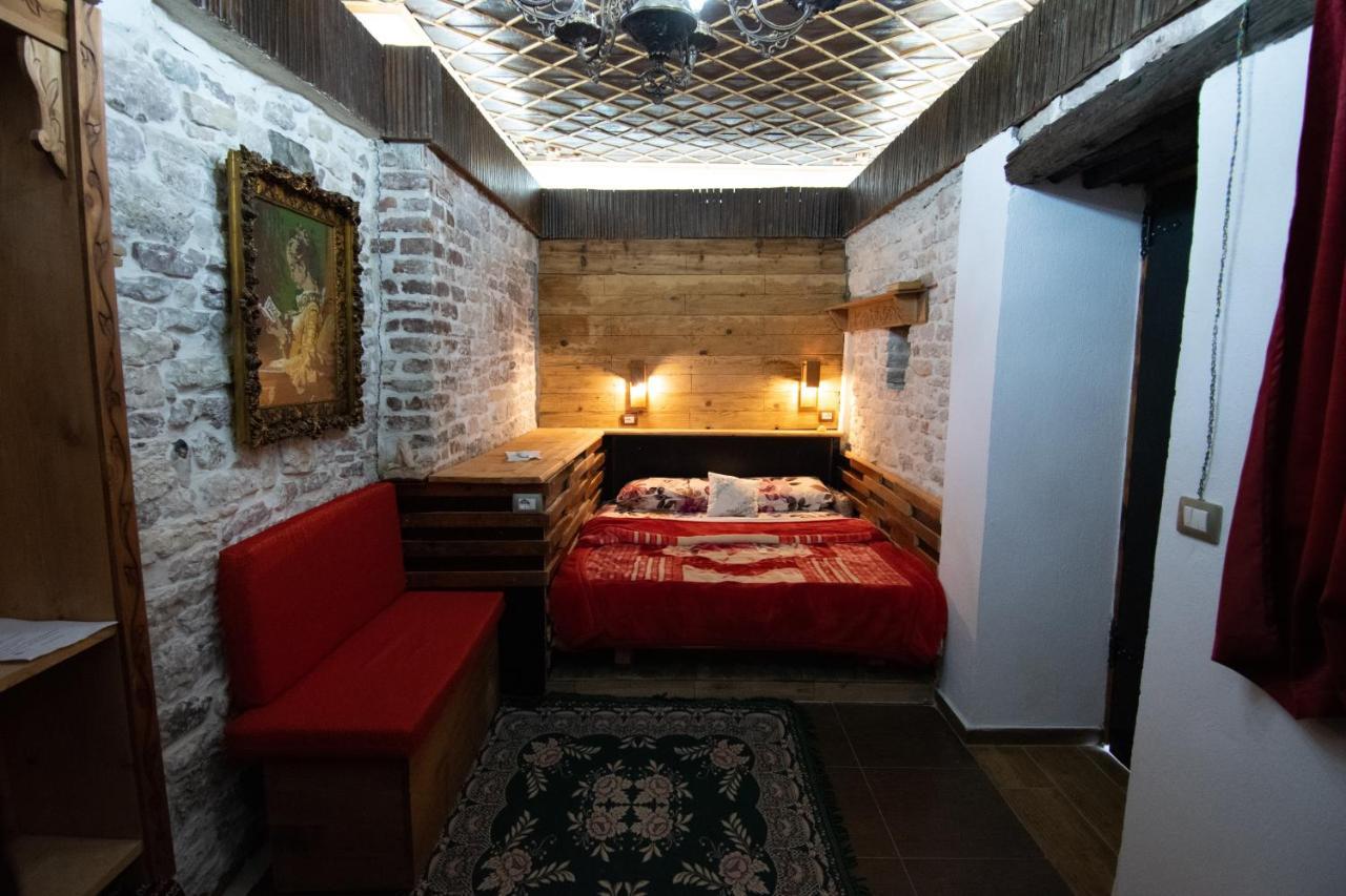 Guesthouse Mele Gjirokastër Buitenkant foto