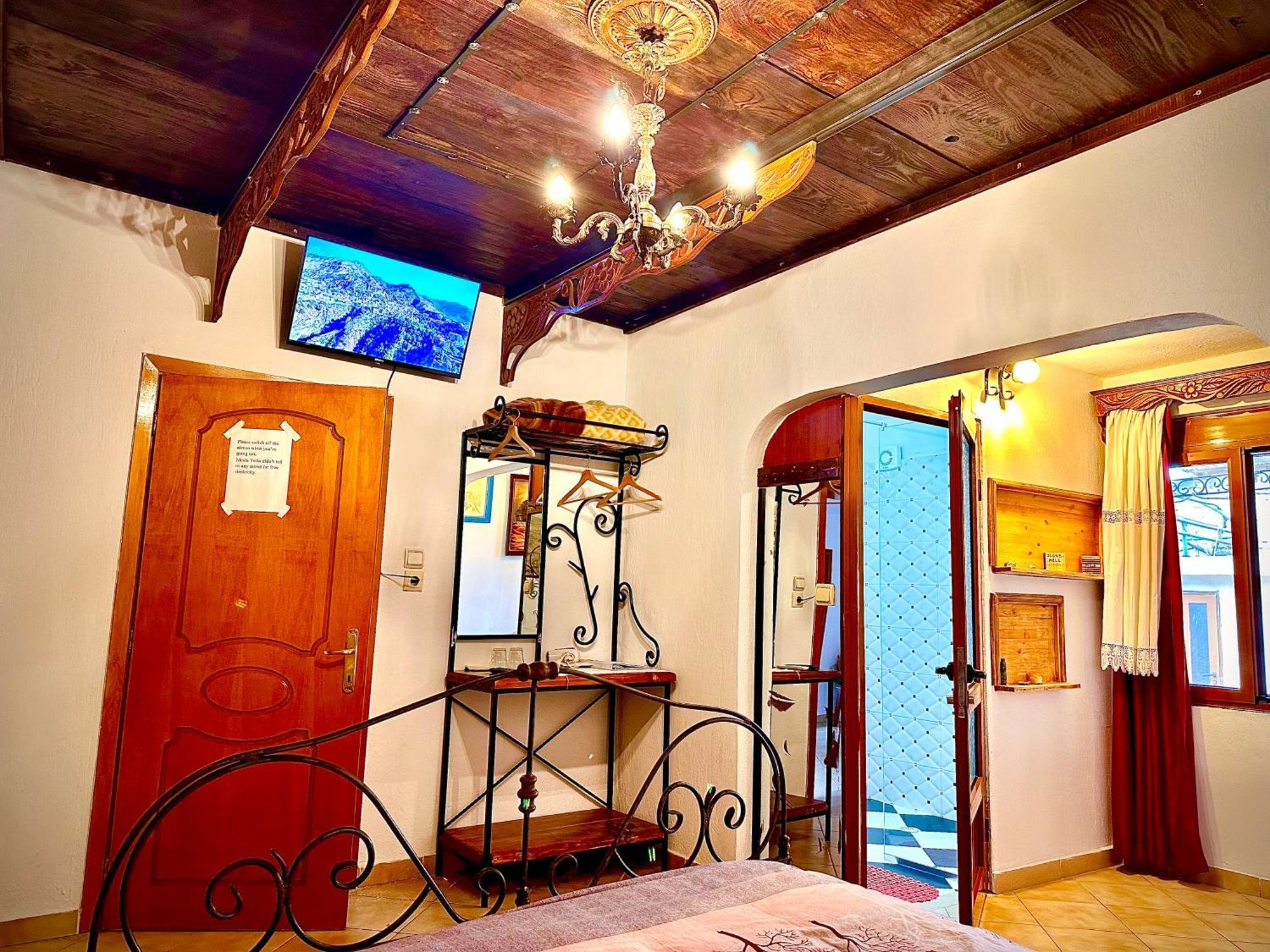 Guesthouse Mele Gjirokastër Buitenkant foto
