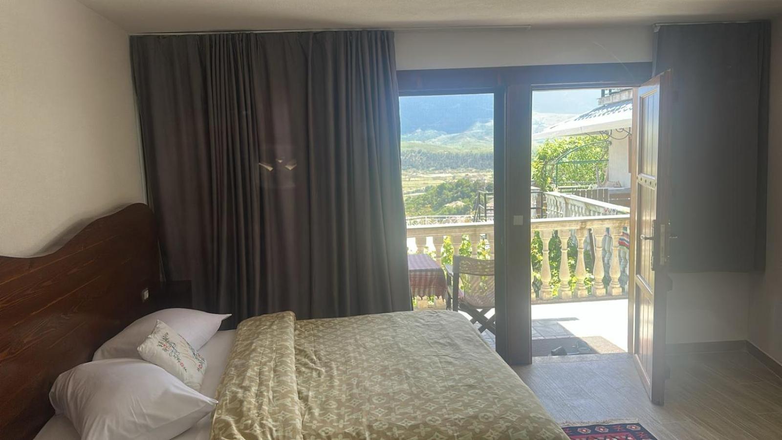 Guesthouse Mele Gjirokastër Buitenkant foto