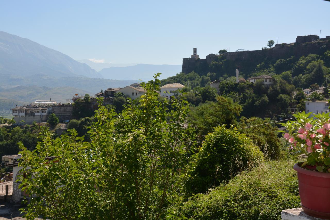 Guesthouse Mele Gjirokastër Buitenkant foto