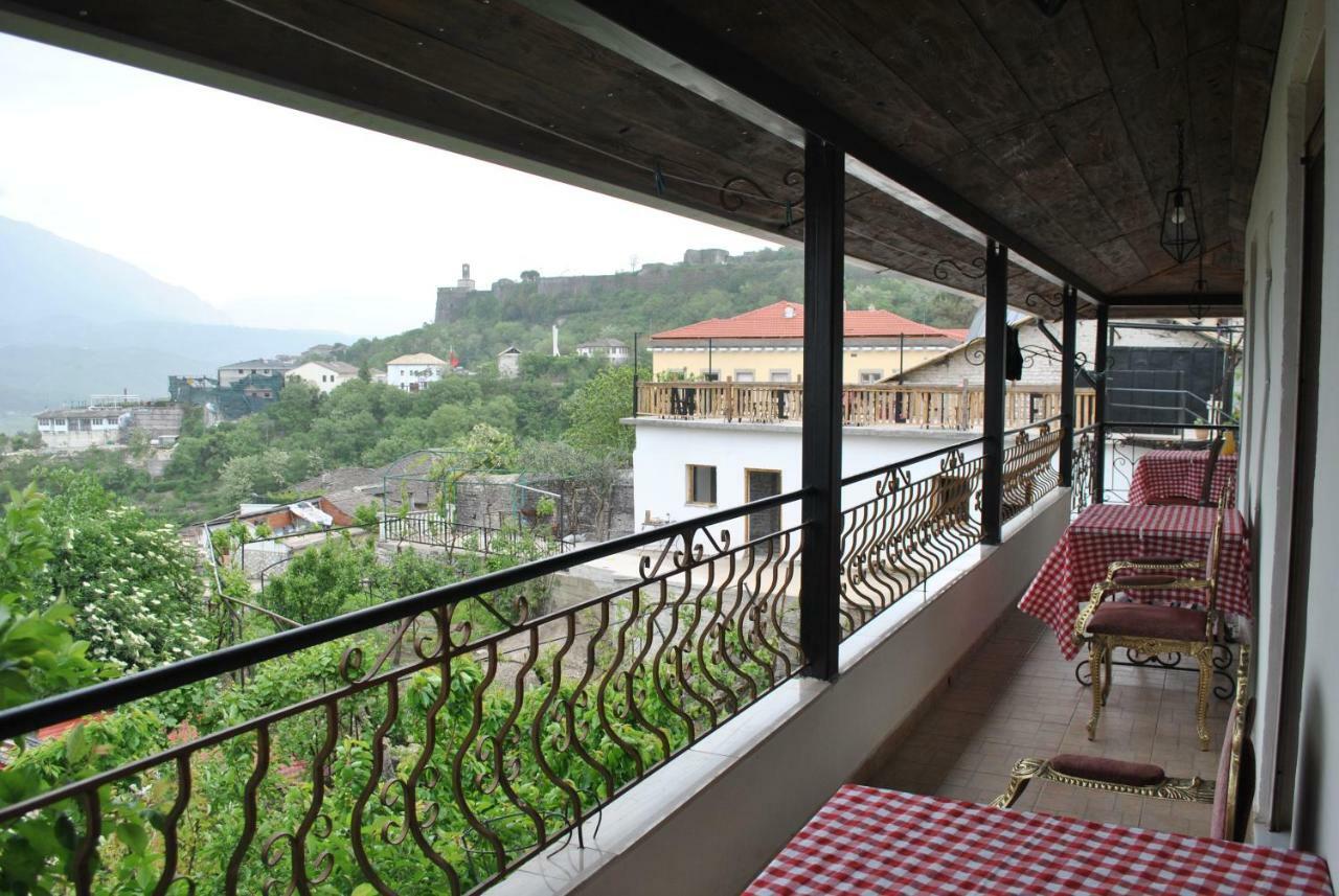 Guesthouse Mele Gjirokastër Buitenkant foto